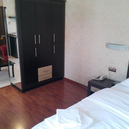 Sari Konak Apart Hotel Adana Habitación foto