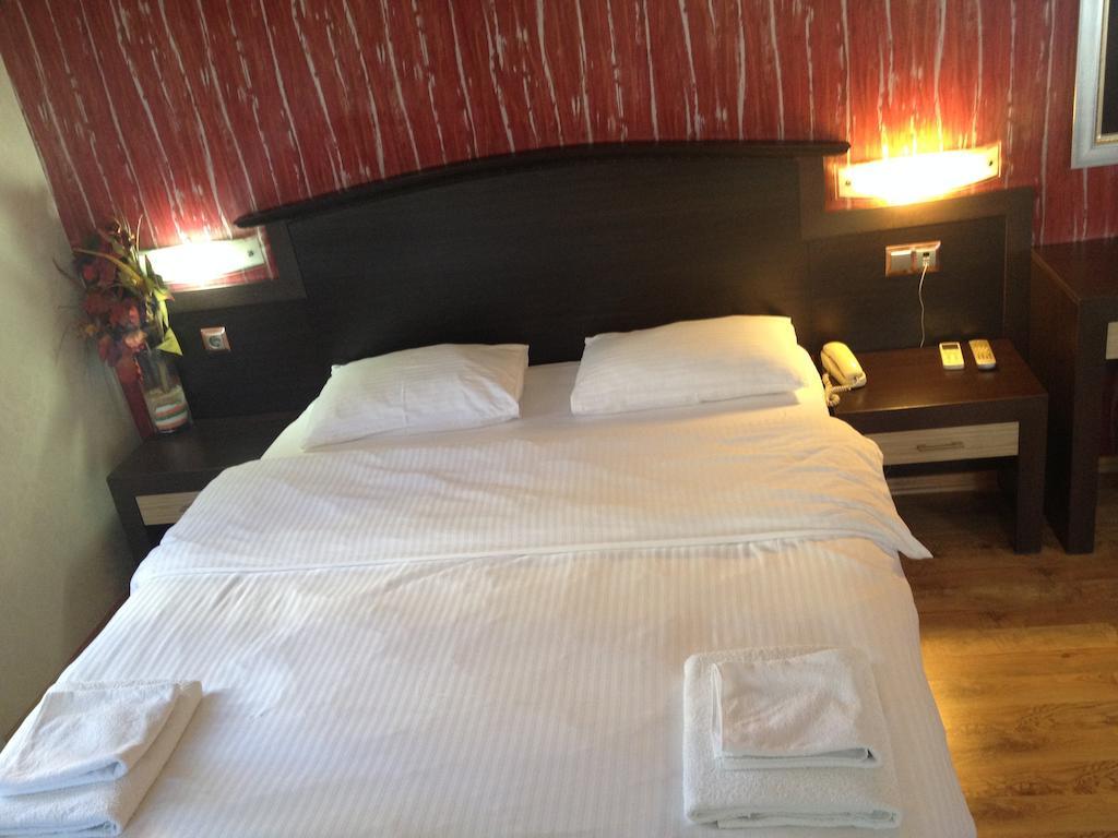 Sari Konak Apart Hotel Adana Habitación foto